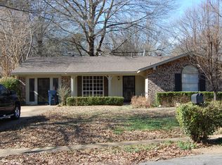 5745 Choctaw Dr, Horn Lake, MS 38637