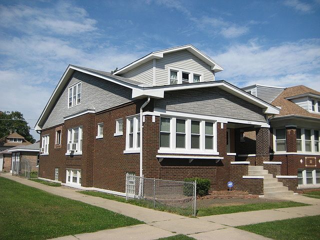 1st image of 1938 S 58th Ct
