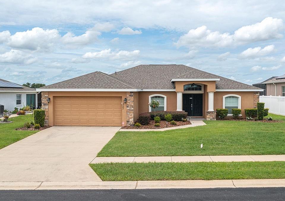 1st image of 3742 Fieldstone Cir