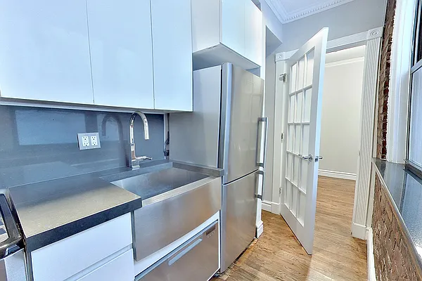 Rented by Centennial Properties NY | media 8