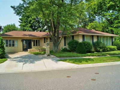 1011 Wis River Dr, Port Edwards, WI, 54469