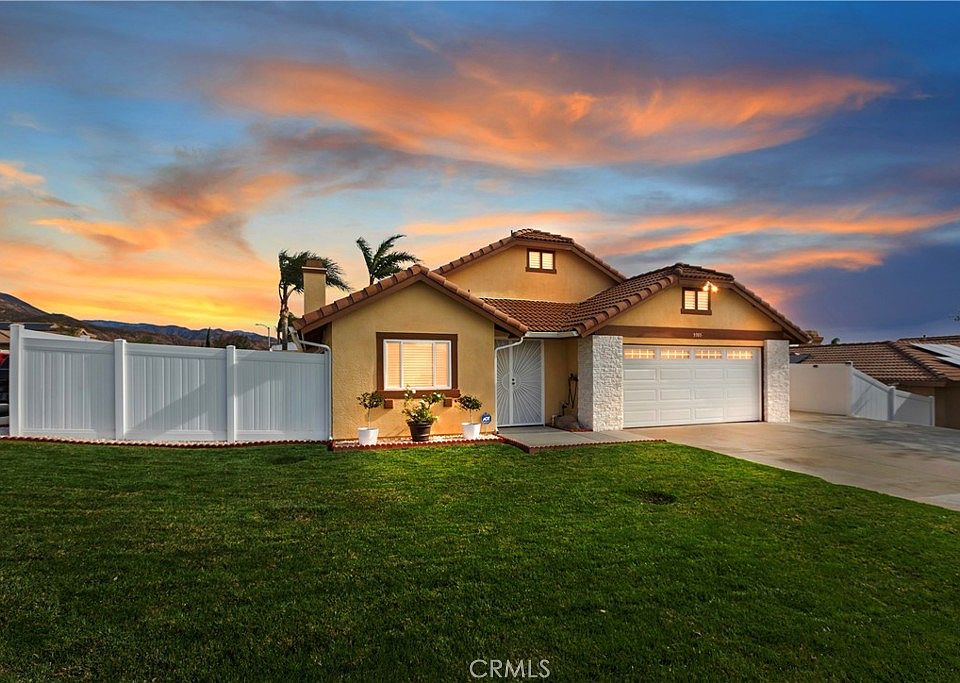 1st image of 5595 N Mountain Dr