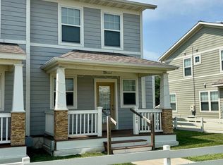 2124 Jade Ln, Fairfield, IA 52556