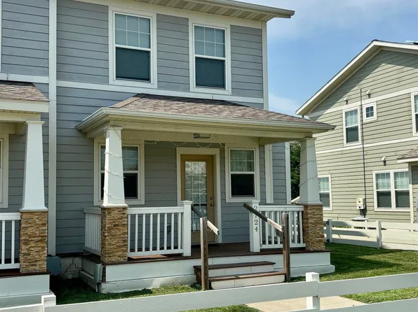 2124 Jade Ln, Fairfield, IA 52556