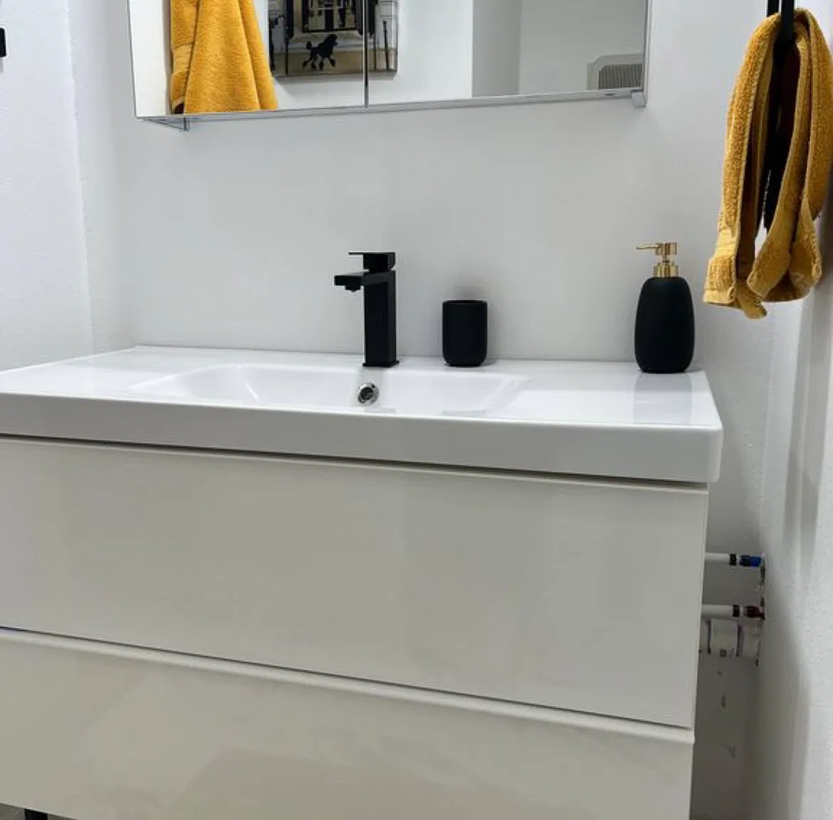 1 bed, 700 sqft, $1,800 — Photo 4