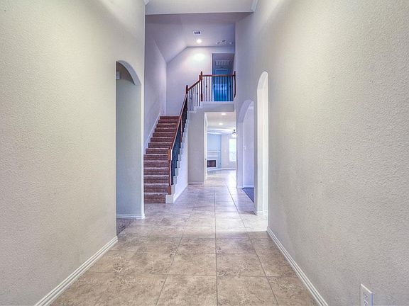 4th image of 17251 Lowell Lake Ln
