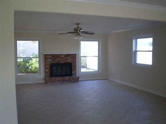 3rd image of 5525 Heron Ave