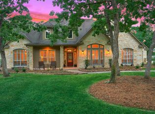 28622 Champions Dr, Magnolia, TX 77355