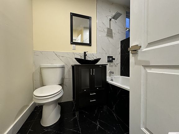 5th image of 57 Wallis Ave #2R