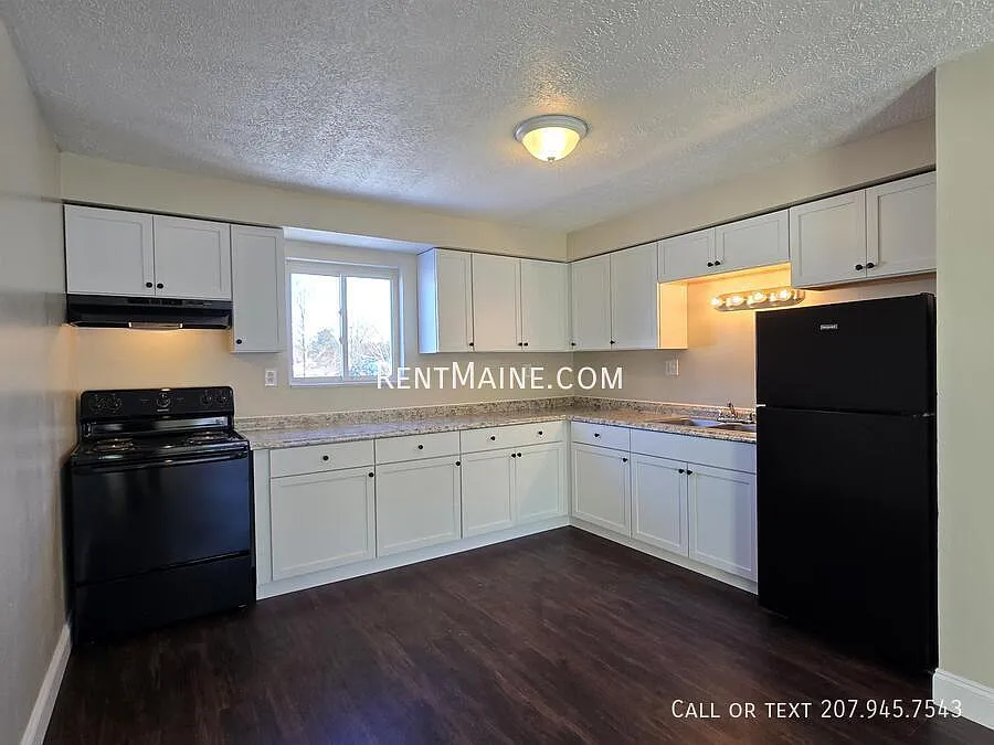 2 bed, $1,575 — Photo 2