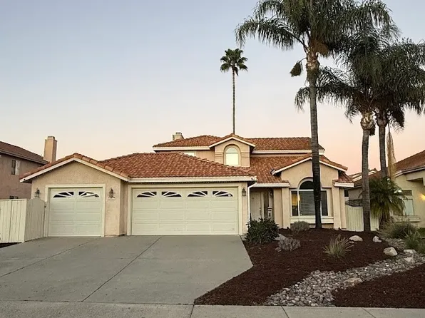 23926 Constantine Dr, Murrieta, CA 92562