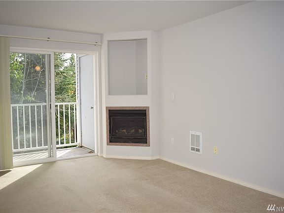 5th image of 18621 Blueberry Ln Unit A207