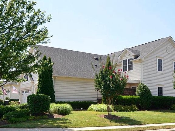 2nd image of 44392 Sunset Maple Dr
