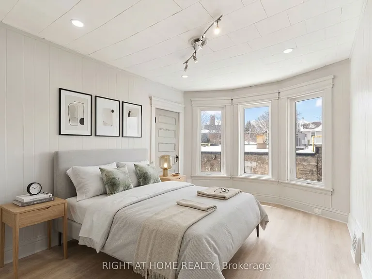 443 Ontario St #2 — Photo 12