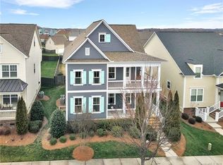 15700 Weeping Valley Dr, Pineville, NC 28134