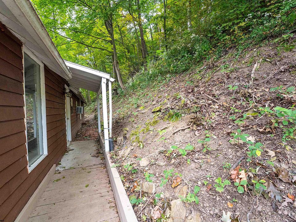 34th image of 158 Rockley Rd