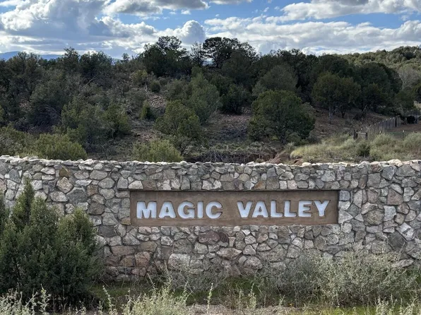 97 Zane Dr, Sandia Park, NM 87047