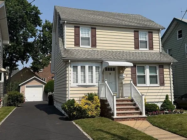 972 Arnet Ave, Union, NJ 07083