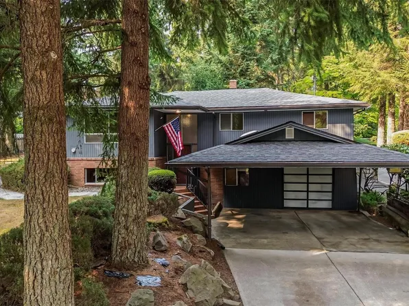 18630 SE 216th Street, Renton, WA 98058