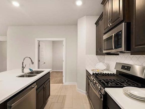3rd image of 12XX Oak Chase Way #1204