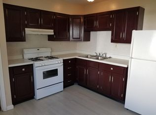 5248 Ville Anita Ct, Hazelwood, MO 63042
