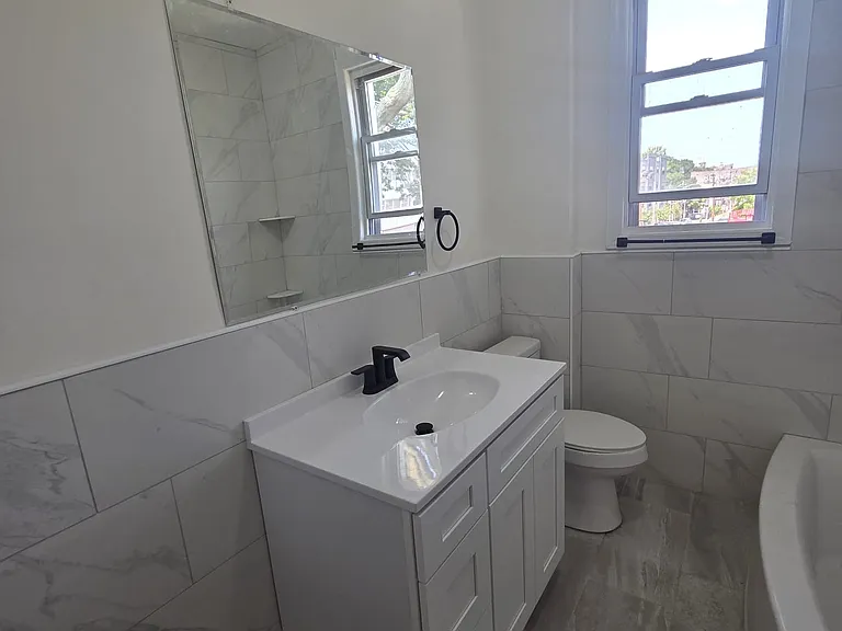 37 Arlington Ave #2 — Photo 13