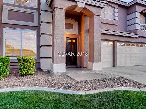 3rd image of 8309 Deer Springs Way