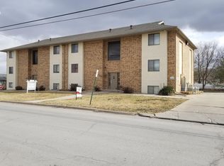1016 East St APT 1, Emporia, KS 66801
