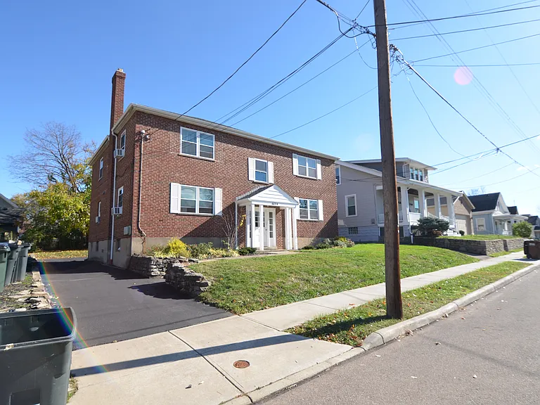 6834 Park Ave — Photo 1