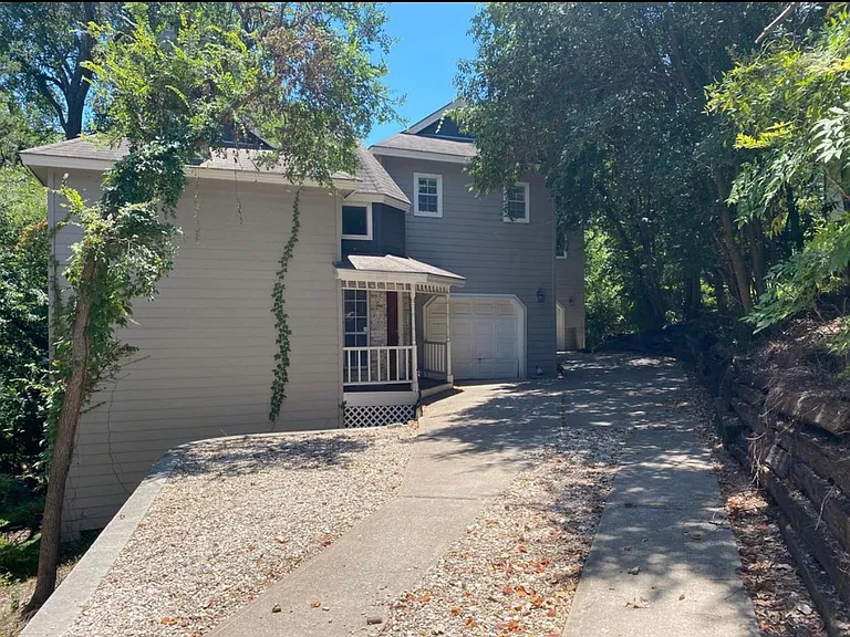 6000 Shadow Valley Cv #A — Photo 1