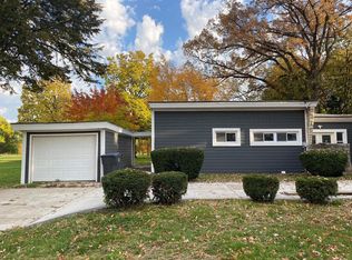 2117 N Green Bay Rd, Racine, WI 53405