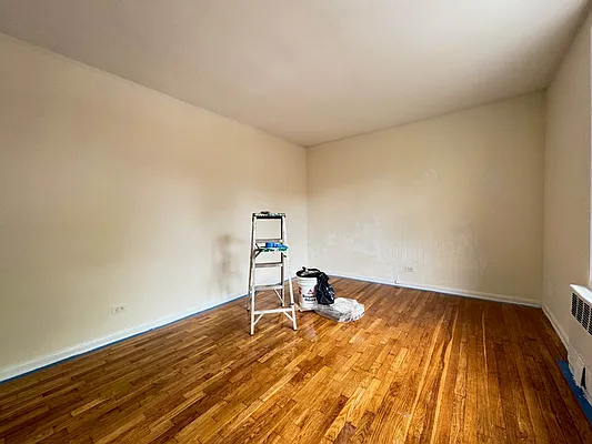 Rented by Keller Williams NYC | media 10