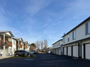 61324 Blakely Rd UNIT 17, Bend, OR 97702