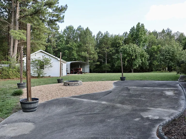 4036 Jaback Dr — Photo 48