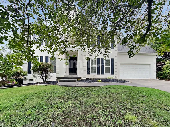 7653 Racing Run Rd, Knoxville, TN 37920