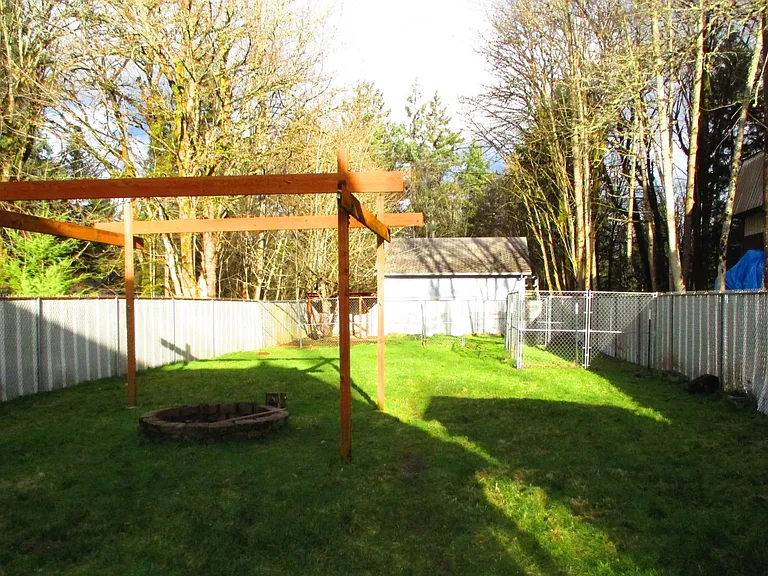 33124 E Lake Holm Dr SE — Photo 19
