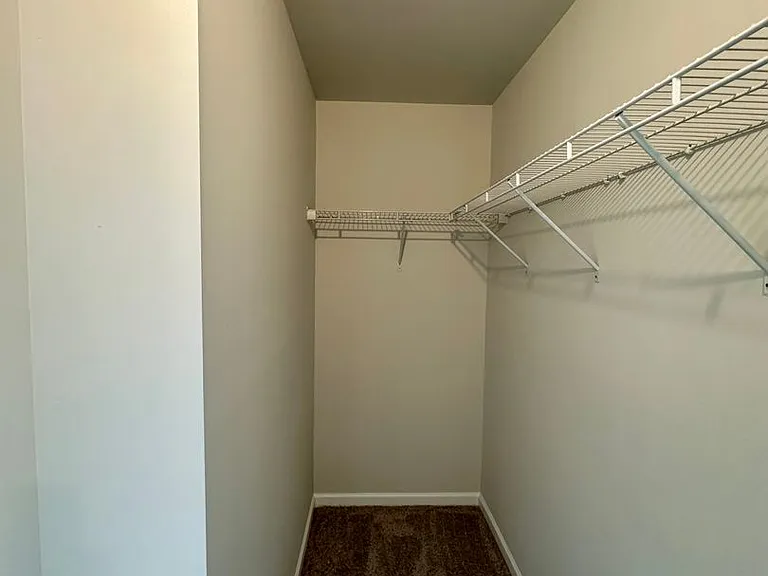 2123 Lavender Meadows Ct — Photo 28