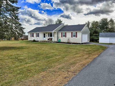 936 Plank Rd, New Freedom, PA, 17349