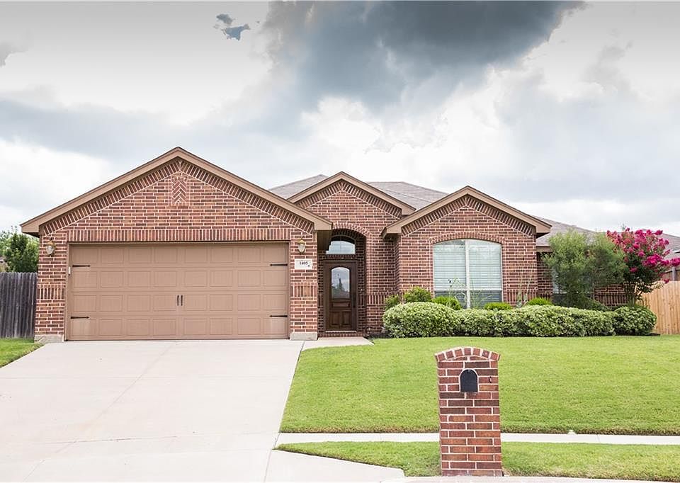 1st image of 1405 Heidi Ct