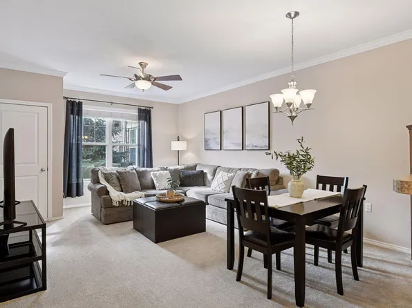 13560 Technology Dr APT 1108, Eden Prairie, MN 55344