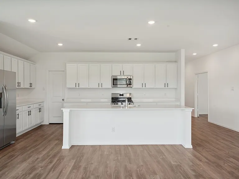 7807 Eagle Creek Ln — Photo 6