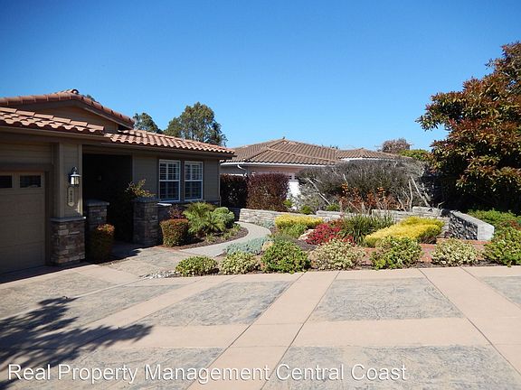 4th image of 272 Marianela Ln