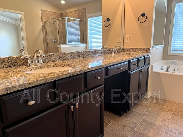 1065 Township Cir — Photo 20