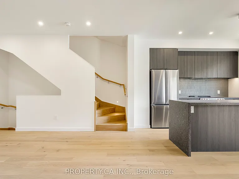 301 Keele St #1 — Photo 12