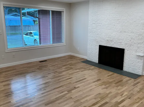 21713 Meridian Ave S, Bothell, WA 98021