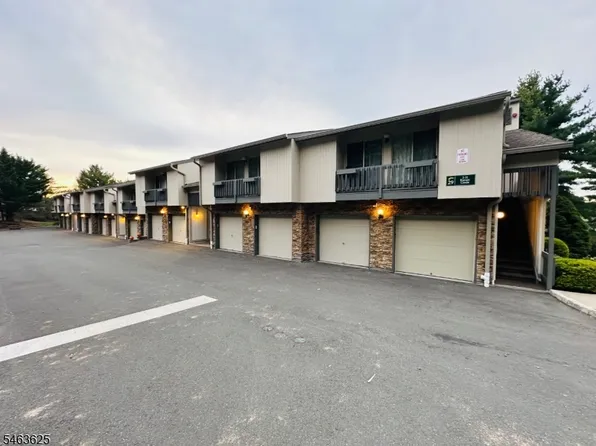 16 Karam Cir BLDG 29 #16, West Orange Twp., NJ 07052