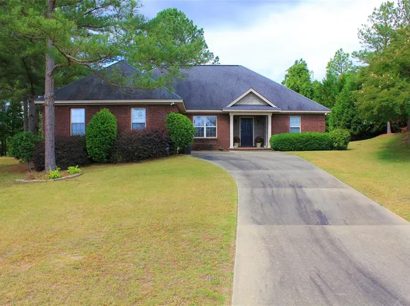 103 Forest Hill Ct, Wetumpka, AL 36093