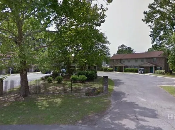 282 Greenwich Dr #17, Richmond Hill, GA 31324