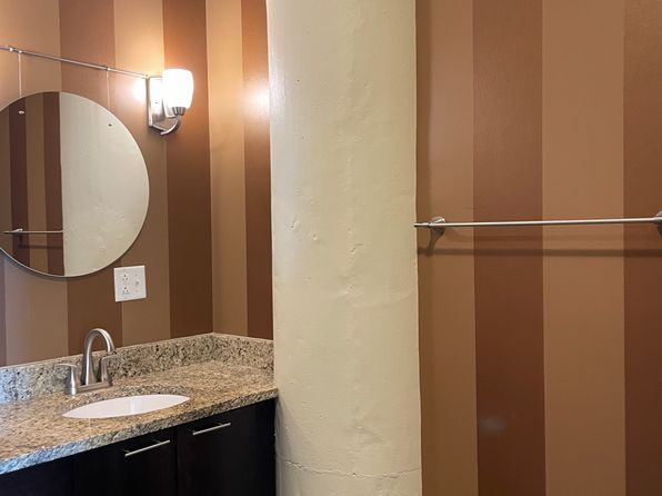 95 Perry St APT 202