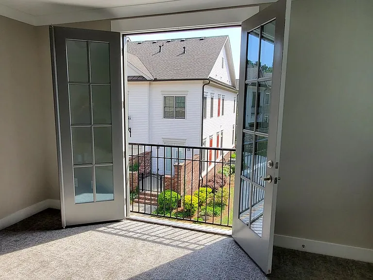 6076 Cushing Cir — Photo 6